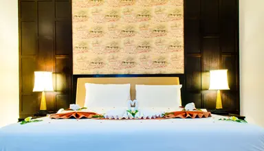 Nipa Resort