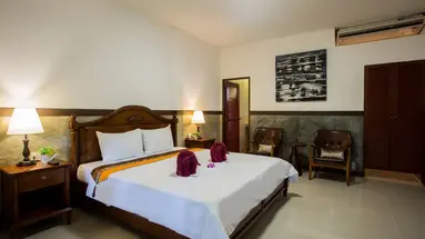 Niranapa Boutique Resort
