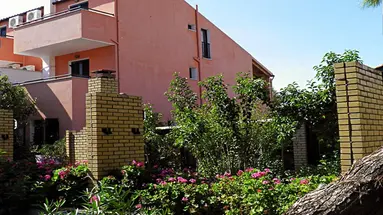 Nireas (Acharavi)