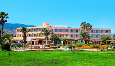 Niriides Beach