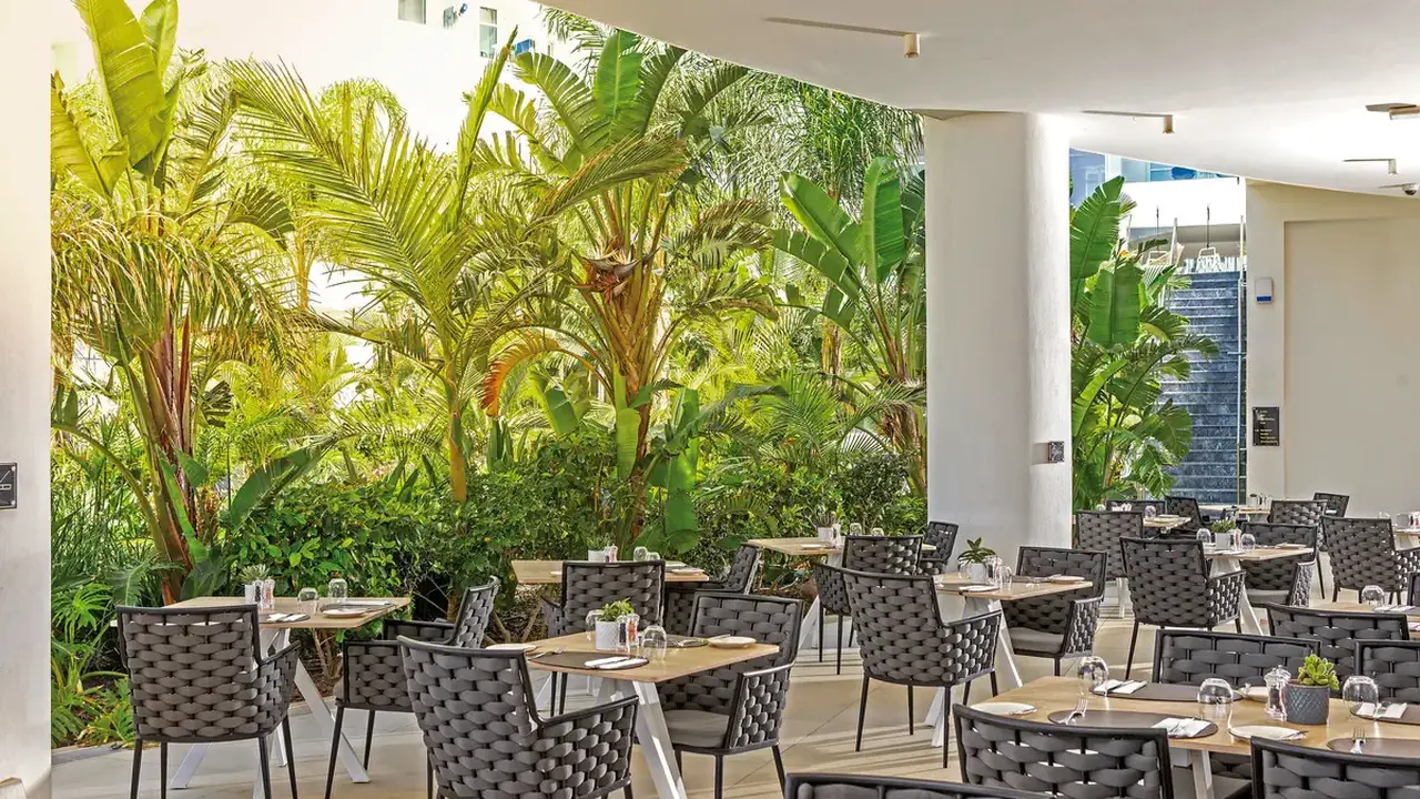 Nissi Blu Beach Resort
