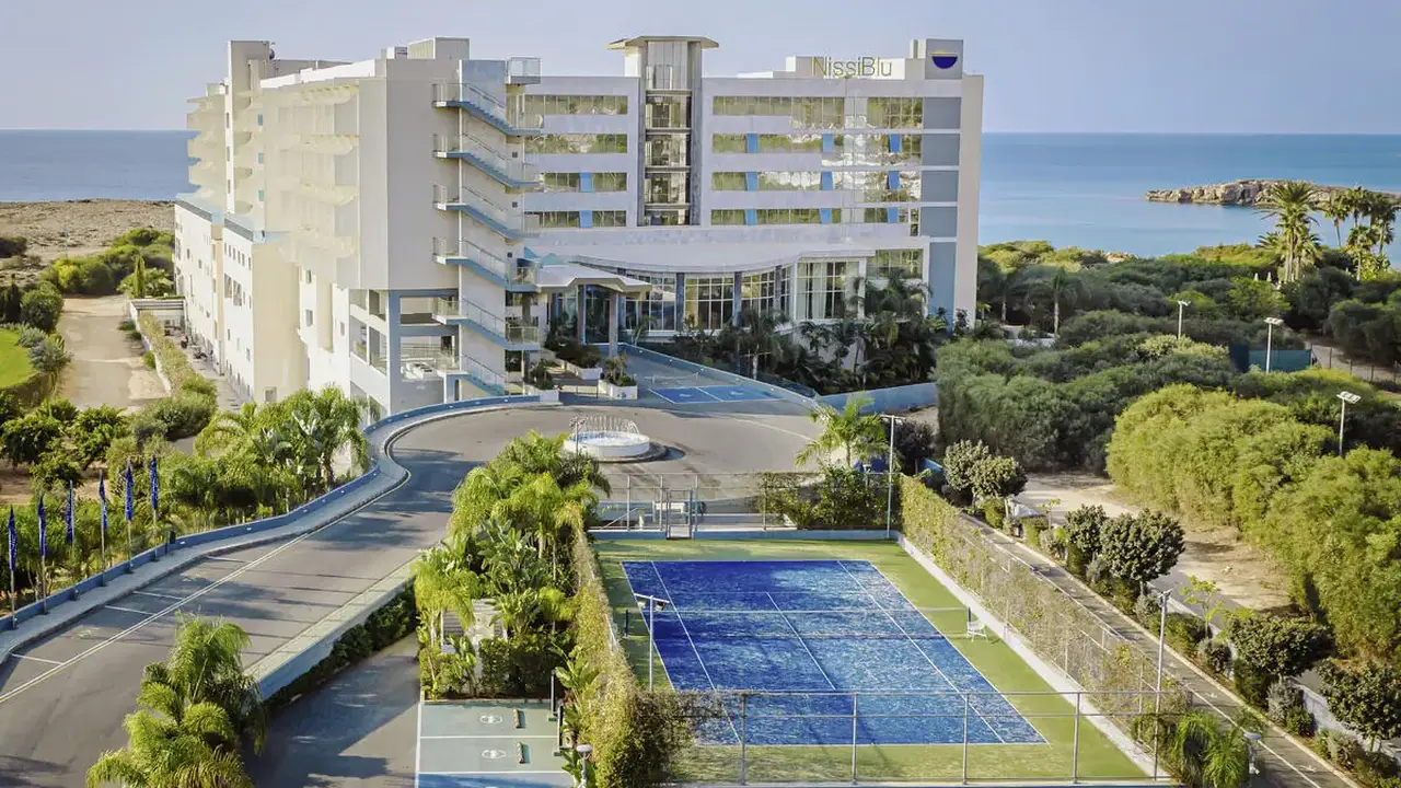 Nissi Blu Beach Resort