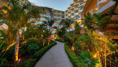 Nissi Blu Beach Resort
