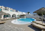 Nissia Apartments