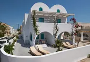 Nissia Apartments