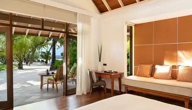 Niva Kurumba Maldives