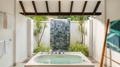 Niva Kurumba Maldives