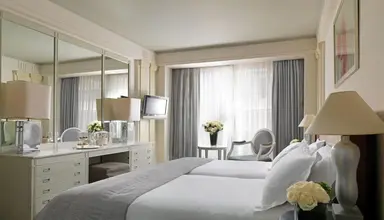 NJV Athens Plaza
