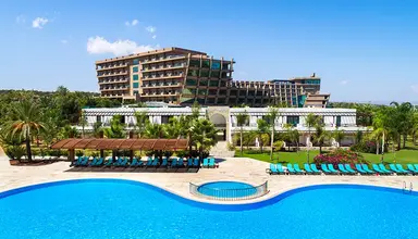 Noah's Ark Deluxe Hotel & Spa