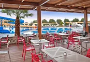 Noah's Ark Deluxe Hotel & Spa