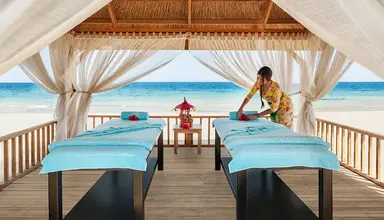 Noah's Ark Deluxe Hotel & Spa