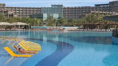 Noah's Ark Deluxe Hotel & Spa