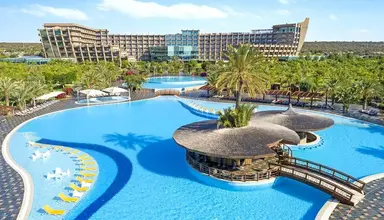 Noah's Ark Deluxe Hotel & Spa