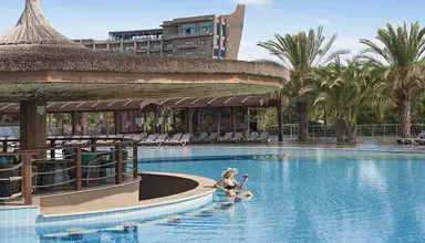 Noah's Ark Deluxe Hotel & Spa