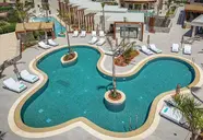 Noble Hotel and Suites
