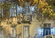 Noble Suites