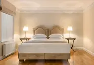 Noble Suites