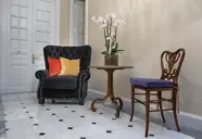 Noble Suites
