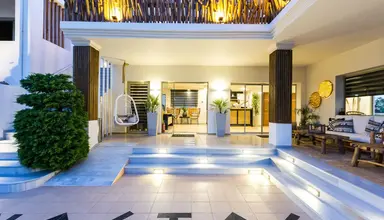 Nostos Beach Boutique