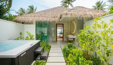 Nova Maldives (ex. Vakarufahli)
