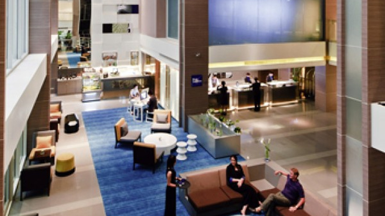 Novotel Bangkok Fenix