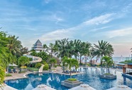 Novotel Hua Hin Cha Am Beach Resort & Spa