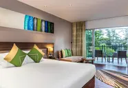 Novotel Phuket Karon Beach Resort Spa