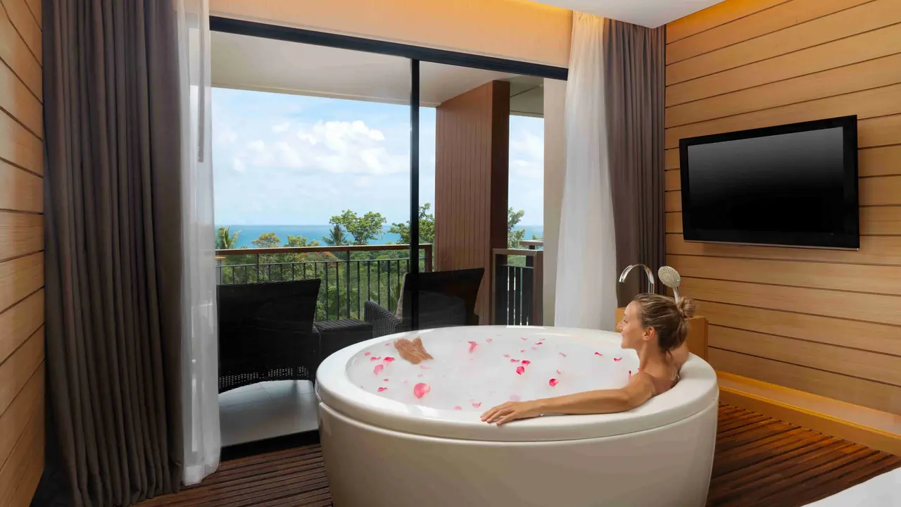 Novotel Phuket Kata Avista Resort & Spa