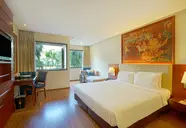 Novotel Phuket Vintage Park