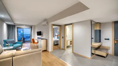 Numa Bay Exclusive