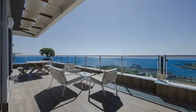 Numa Bay Exclusive