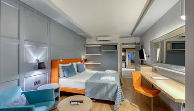 Numa Bay Exclusive
