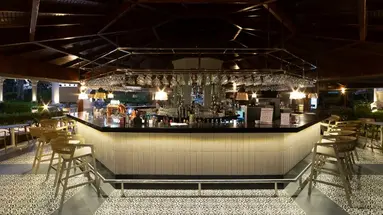 Numa Club Side