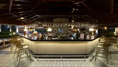 Numa Club Side