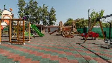 Numa Club Side