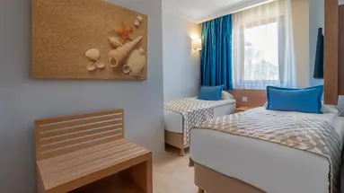 Numa Club Side