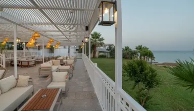 Numa Club Side