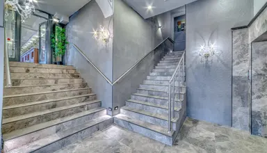 Numa Port Hotel