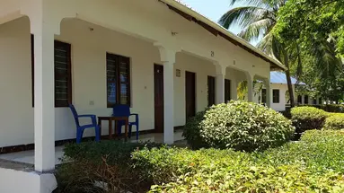 Nungwi Inn Beach Cottages