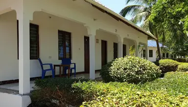 Nungwi Inn Beach Cottages