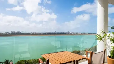 Nyx Cancun