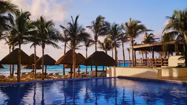 Nyx Cancun