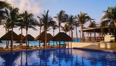 Nyx Cancun