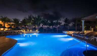 Nyx Cancun