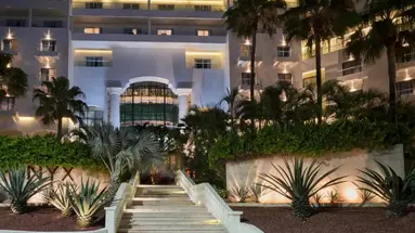 Nyx Cancun
