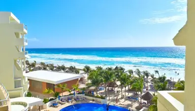 Nyx Cancun