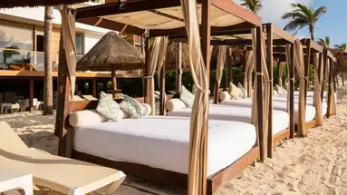 Nyx Cancun