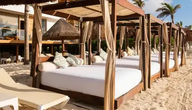 Nyx Cancun