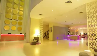 Nyx Cancun