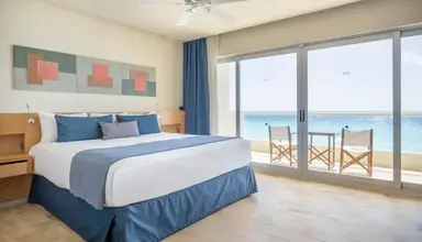 Nyx Cancun